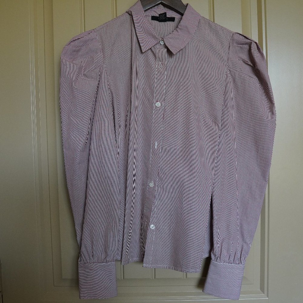 Forever 21 Striped Burgundy Puff Long Sleeve Button-down Shirt Size M